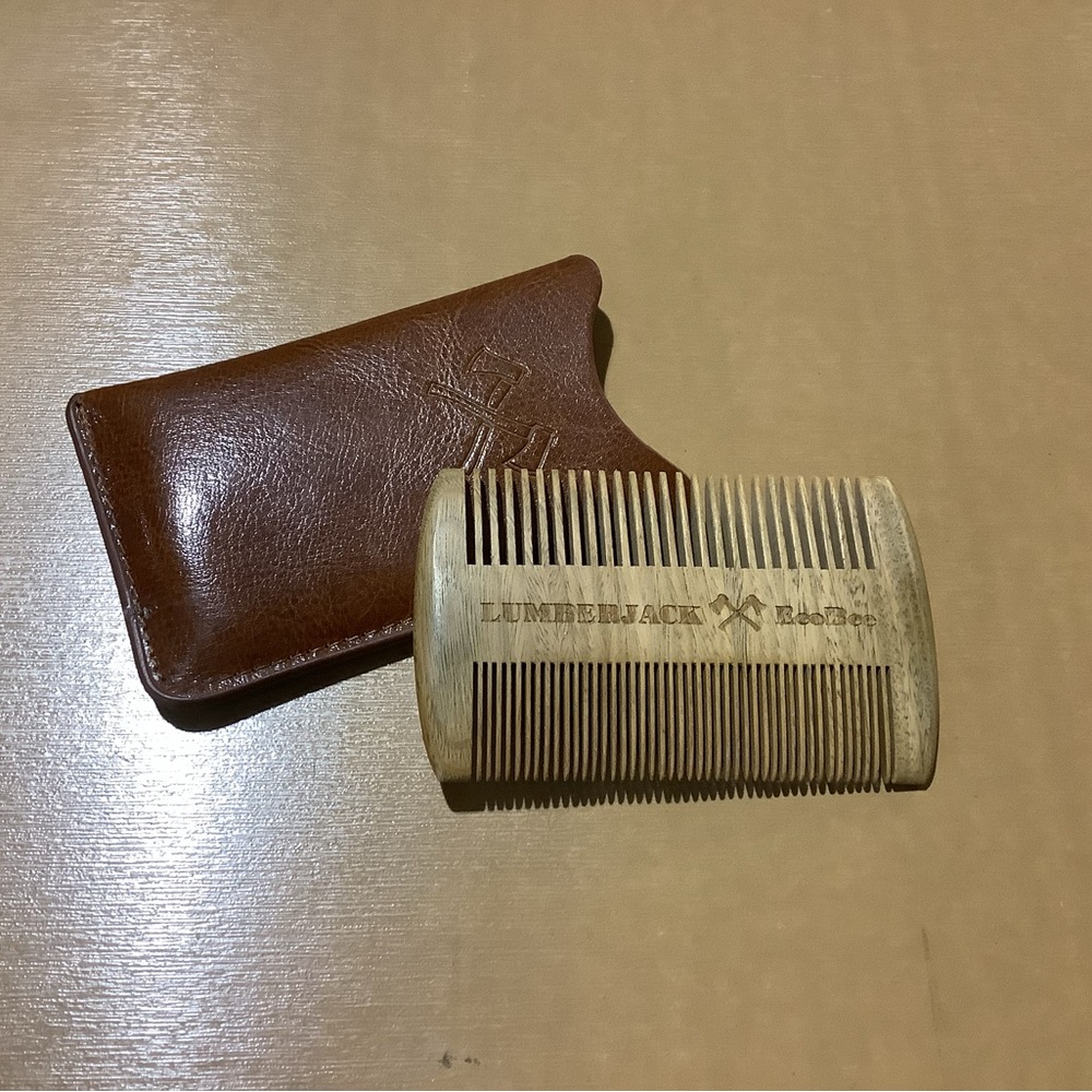 Lumberjack wooden comb and case set